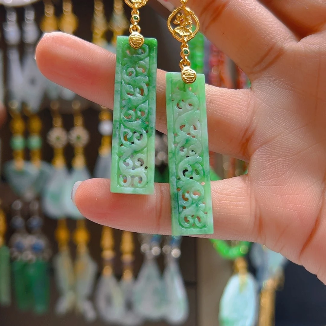 未镶嵌翡翠耳饰翡翠