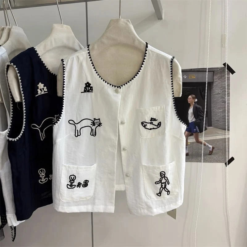 【MAN YAN】2025夏季新款欧货重工刺绣显瘦拼色圆领时尚无袖小衫