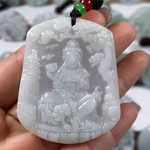 翡翠颈饰未镶嵌文殊菩萨福利