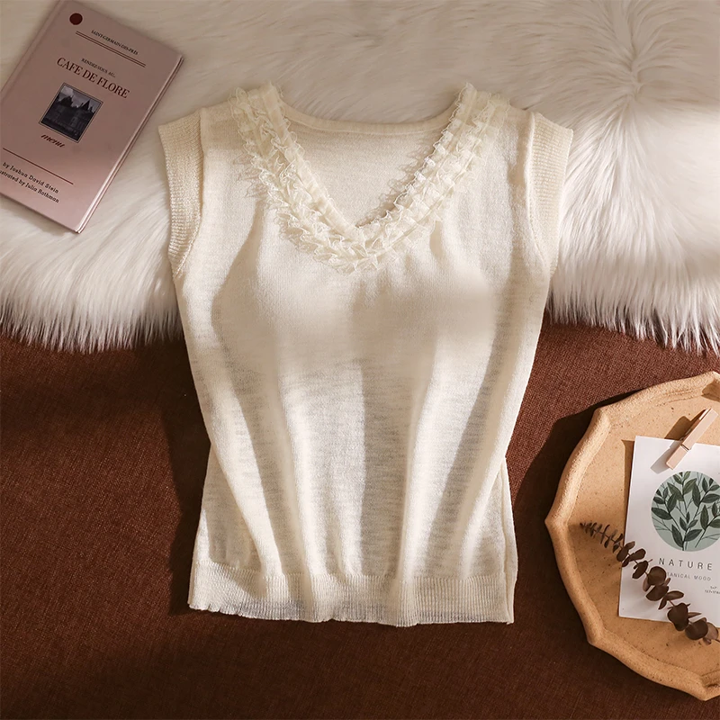 蕾丝花边冰丝针织衫短袖t恤女夏外穿设计感小飞袖打底背心V领上衣