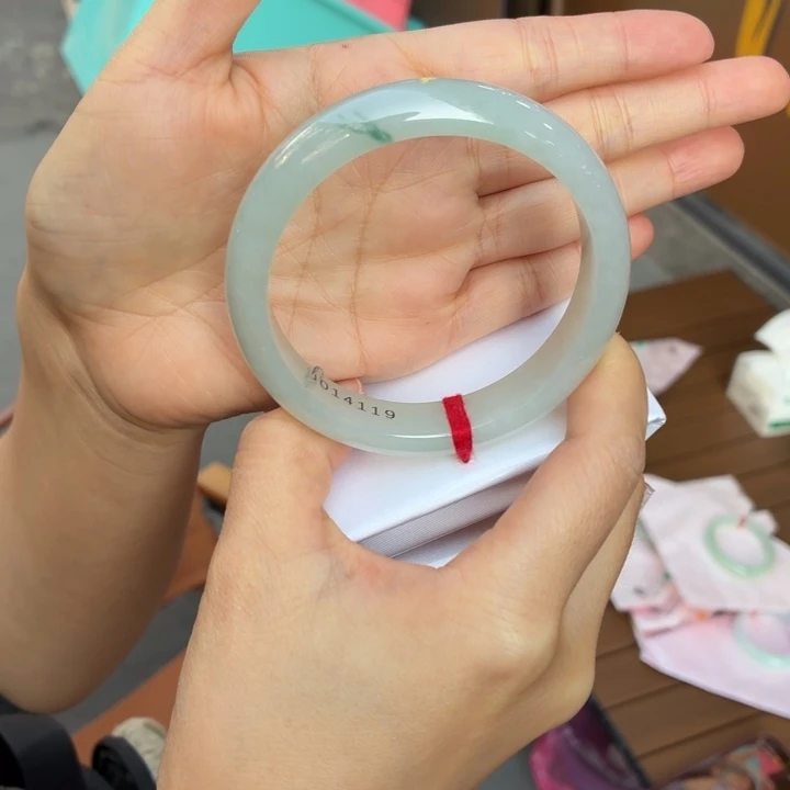 翡翠未镶嵌手镯58圈口