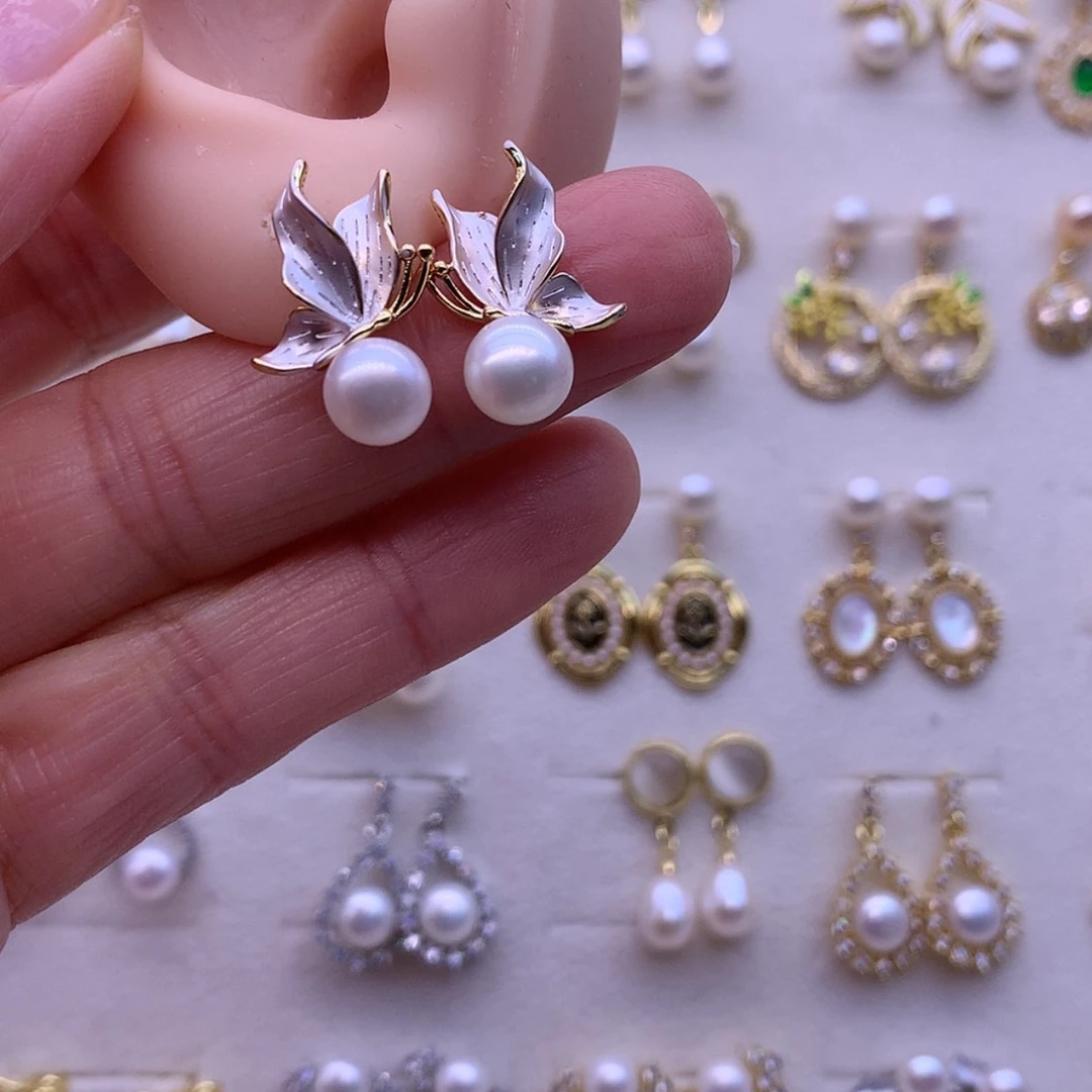 【闪购商品】淡水珍珠耳饰合金