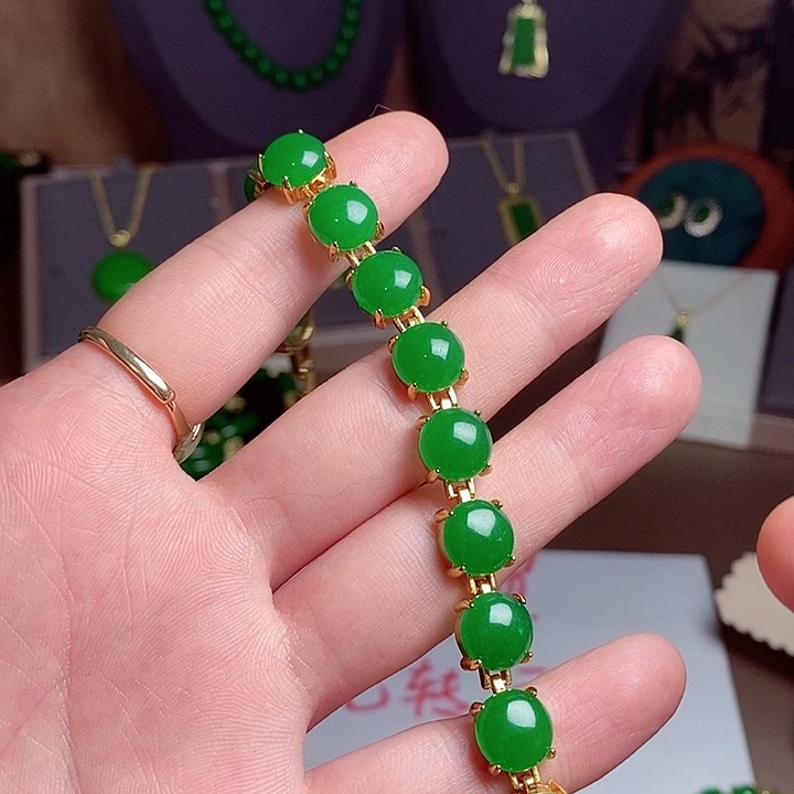 翡翠18K金镶嵌手链24