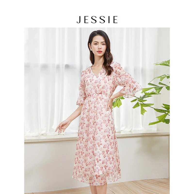 JESSIE浪漫印花V领收腰中长款荷叶袖连衣裙女23春新款