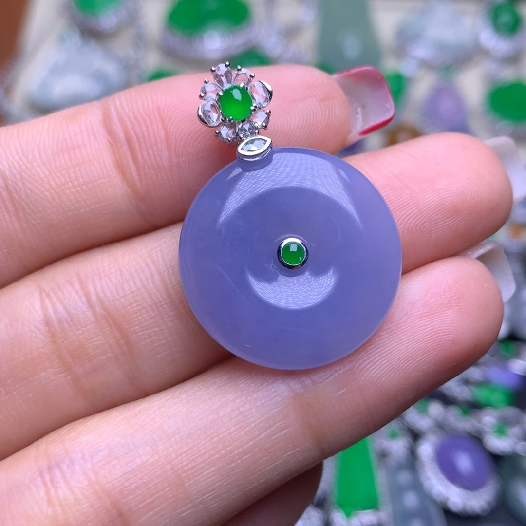 吊坠(赠链)18K金镶嵌翡翠