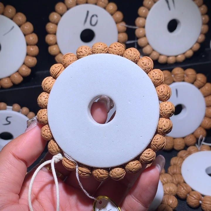 桃核手串野生金豆