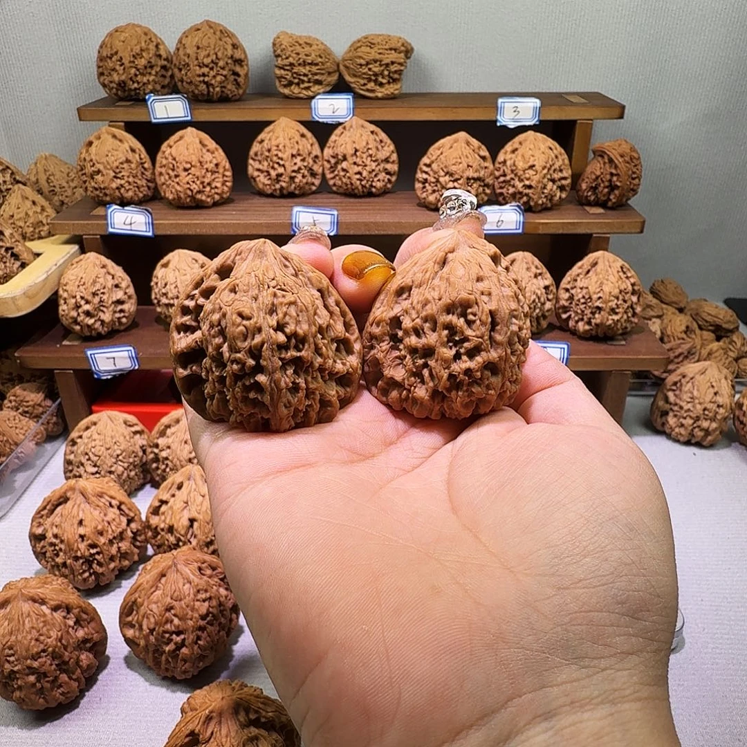 白***予把件文玩核桃新宇文玩核桃41收藏