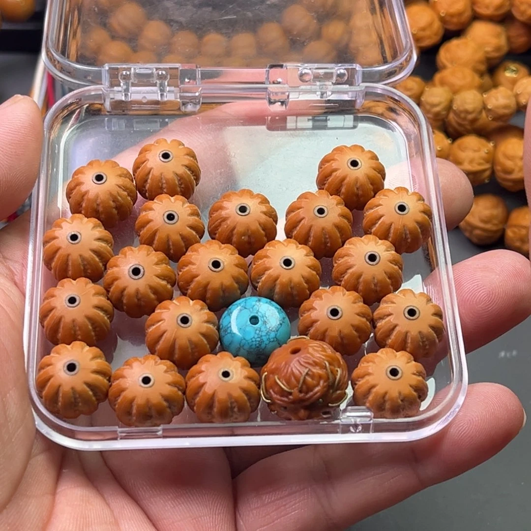 吊坠猴头核桃八棱