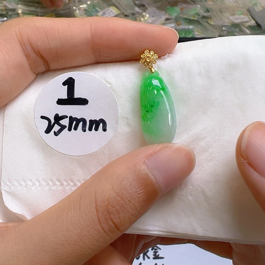 翡翠18K金镶嵌吊坠(不含链)翡翠