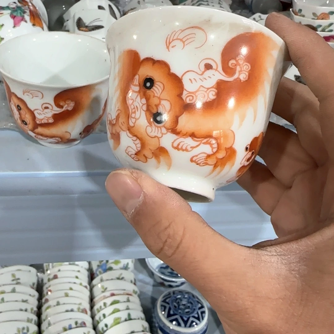 瓷片瓷器和瓷器中也常使用来