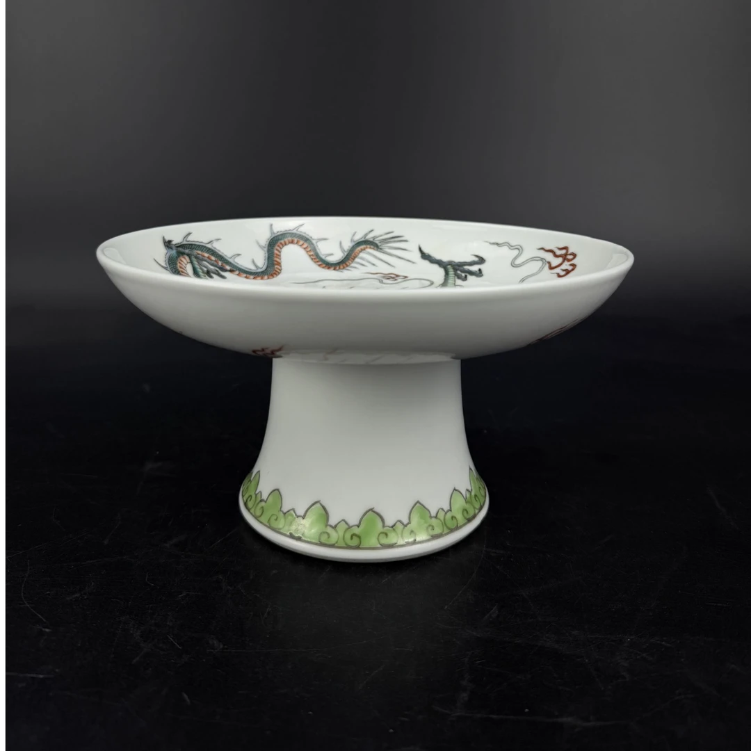 JL-2412-0008-清嘉庆（民窑）五彩团龙纹高足PAN古董瓷器