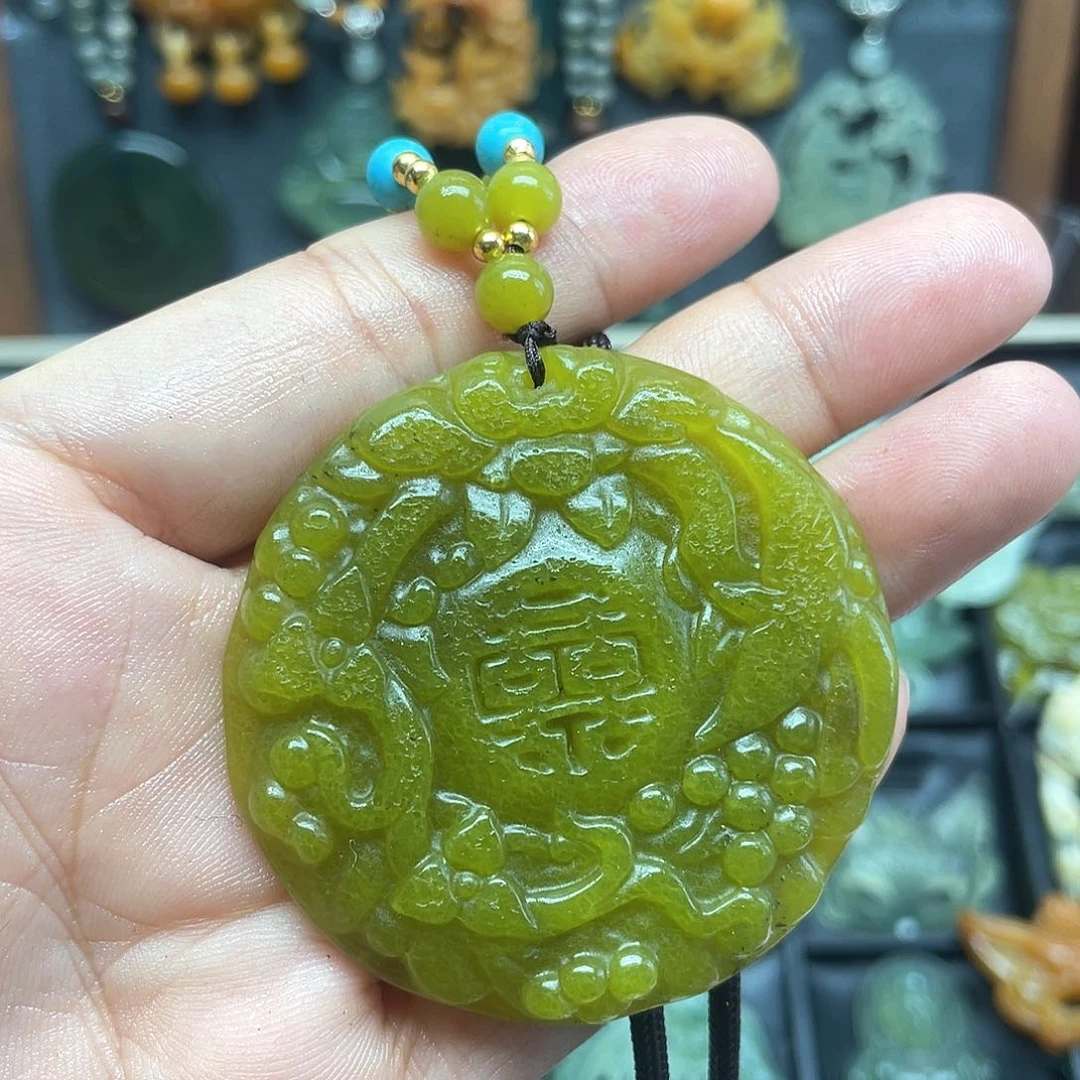 蛇纹石玉合金颈饰