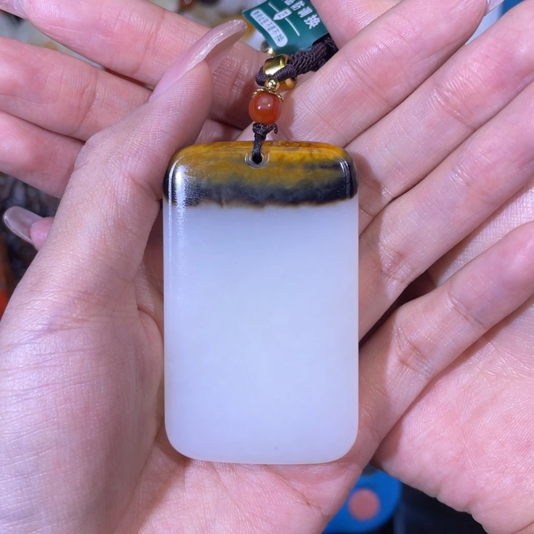 9***3和田玉未镶嵌挂件