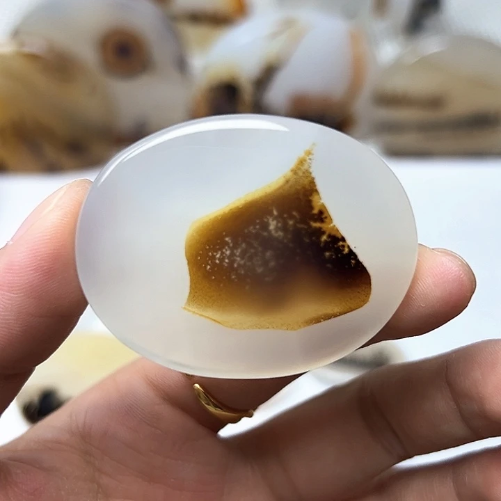 未镶嵌玛瑙/玉髓珠宝奇石