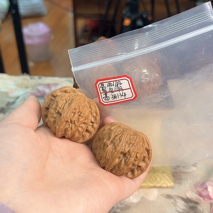 文玩核桃把件G****n磨盘