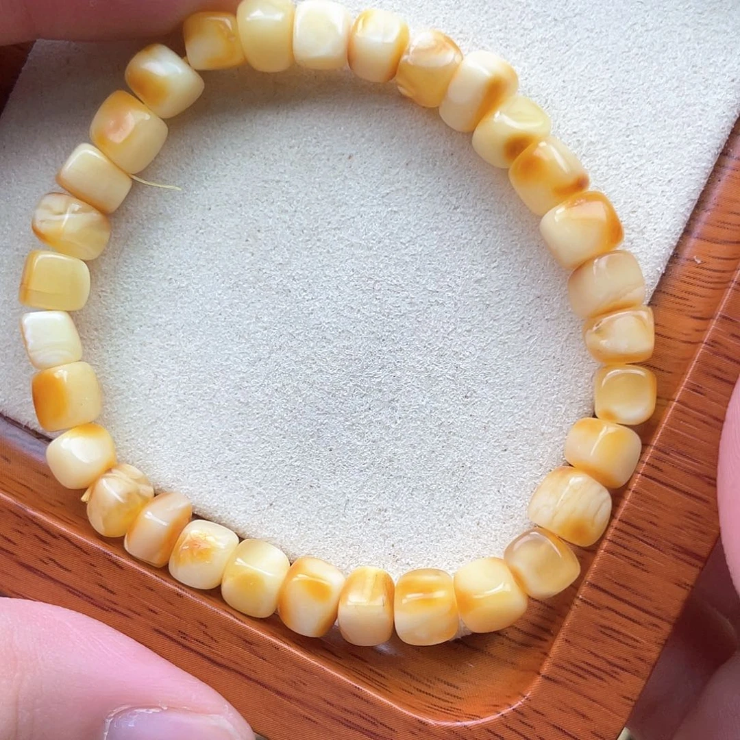 未镶嵌琥珀裸石蜜蜡