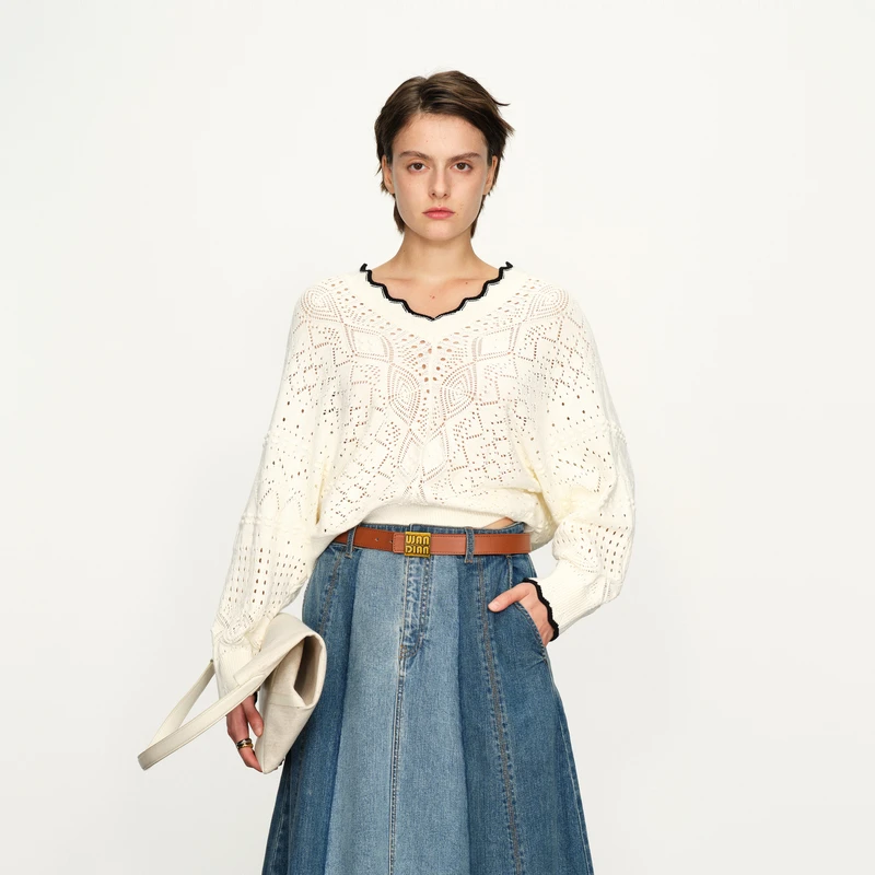婉甸2025春季新品象牙白镂空毛织套头衫甜美风针织衫1241W31RX3