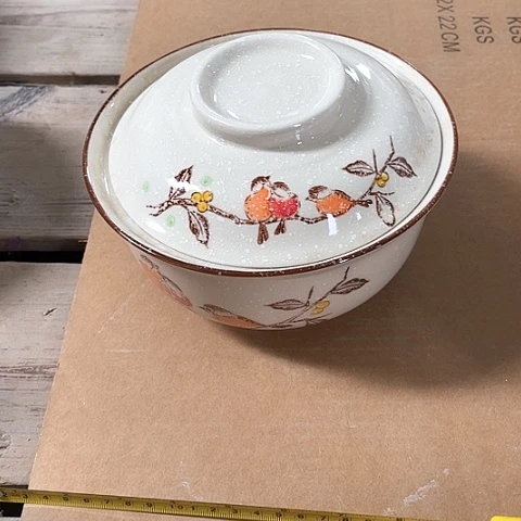 微瑕，不能明火，口径18高度8鸟语花香