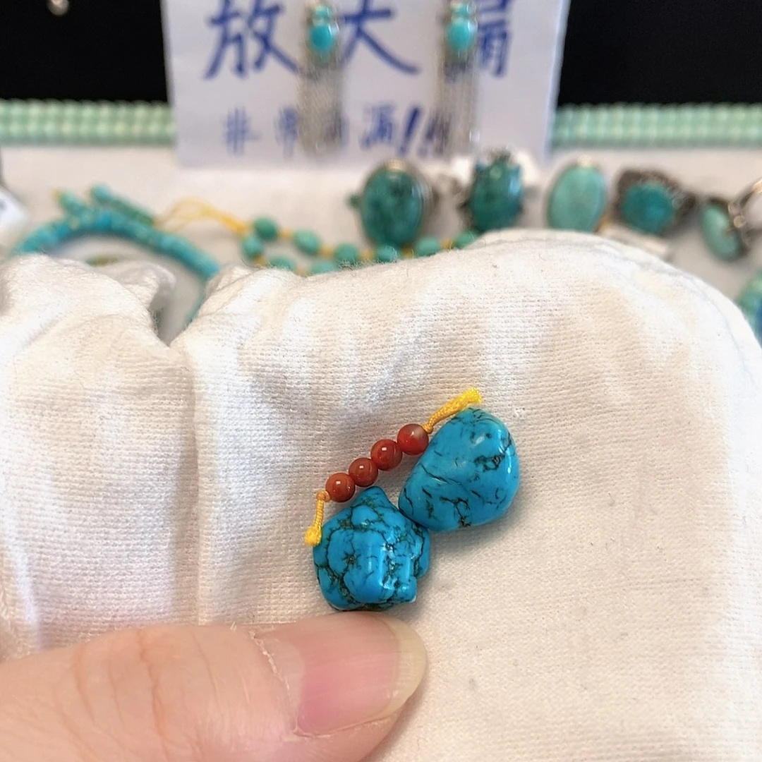 南红玛瑙未镶嵌珠宝奇石