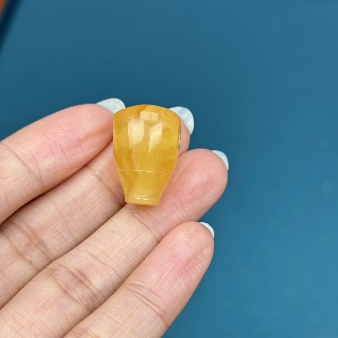 Z1150天然原矿蜜蜡 蜜蜡三通 13.7*20.7mm 60克价