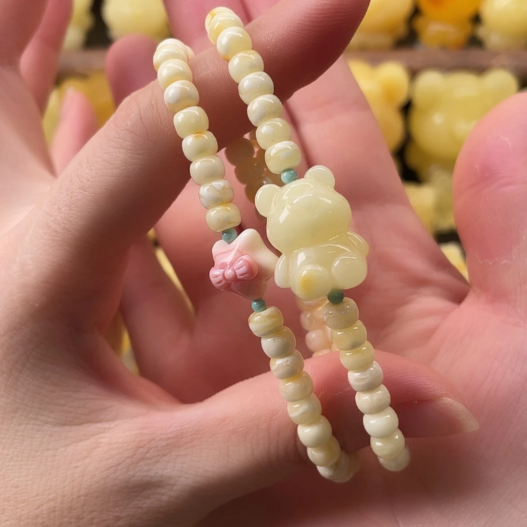 未镶嵌琥珀珠宝奇石