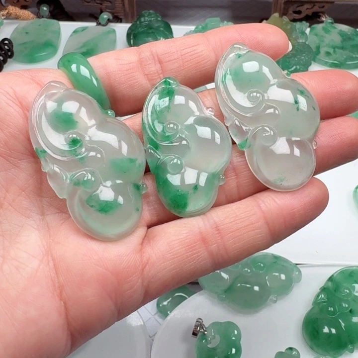 石英质玉颈饰未镶嵌～**～