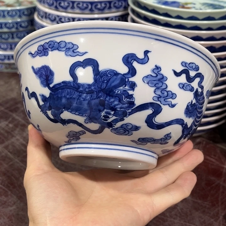 摆件///////直径19.5厘米。红。