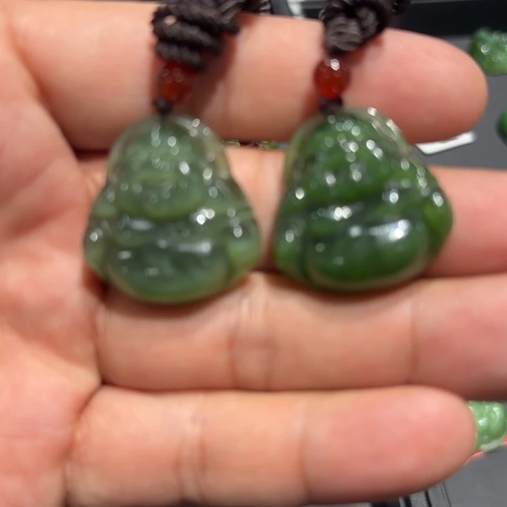 和田玉（碧玉）未镶嵌颈饰