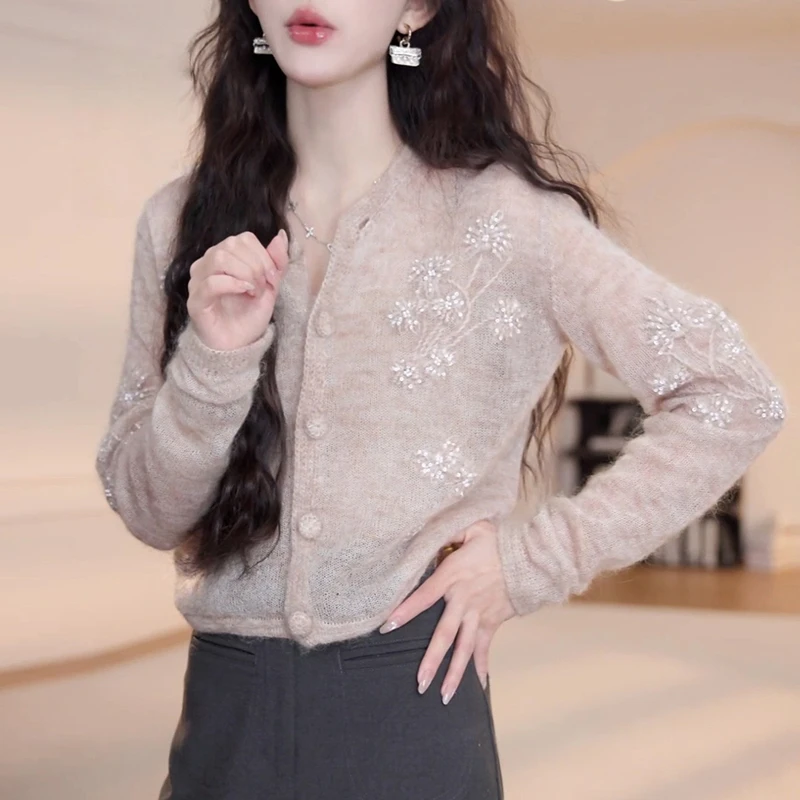 韩版小个子设计感长袖针织衫女2025秋季新款洋气减龄时尚百搭上衣