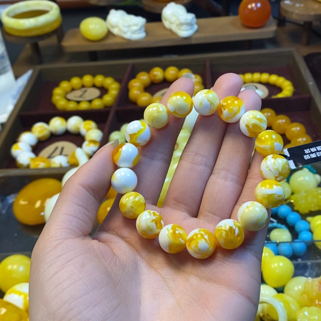 ****强溶洞妖花款卡12手串一条