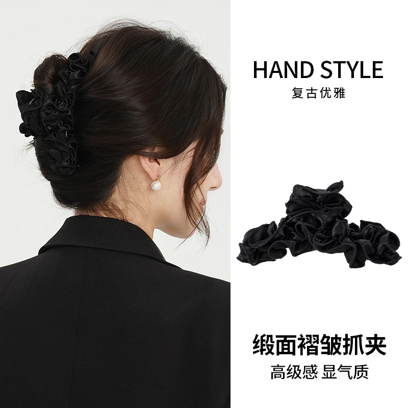 轻奢黑色缎面褶皱抓夹女气质高级感网红百搭简约显发量后脑勺发夹