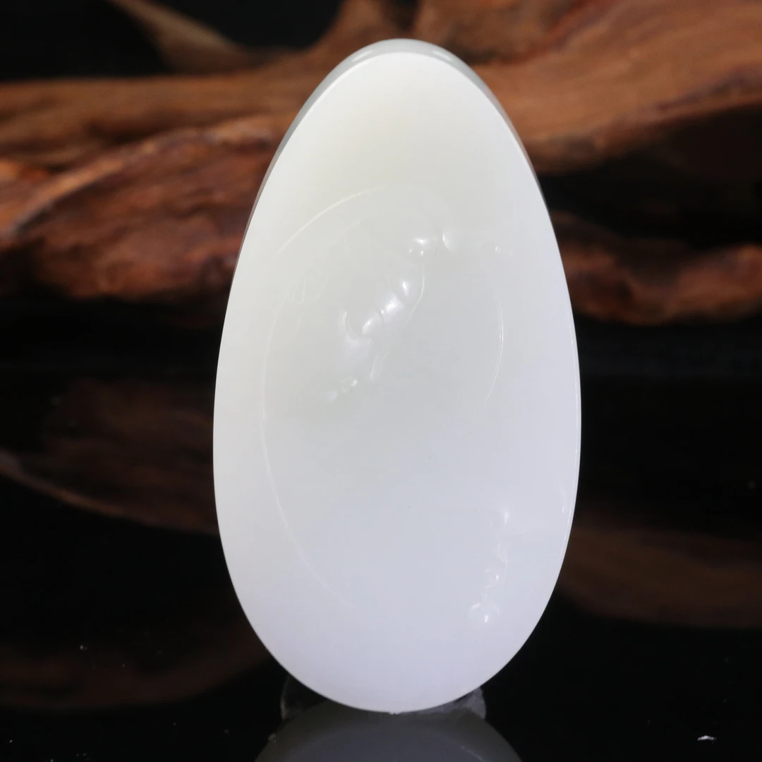 26和田玉羊脂白观音/400262北京中保拍卖