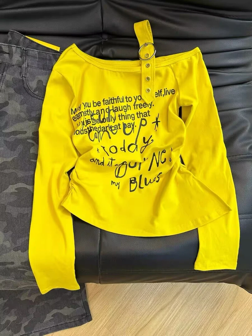 大码秋季多巴胺辣妹穿搭露肩长袖T恤小众别致设计修身显瘦上衣