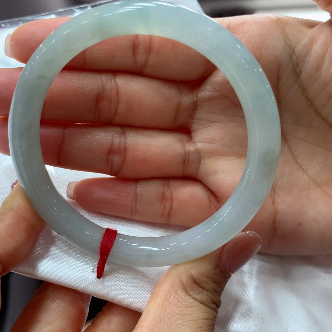 翡翠手镯未镶嵌买断