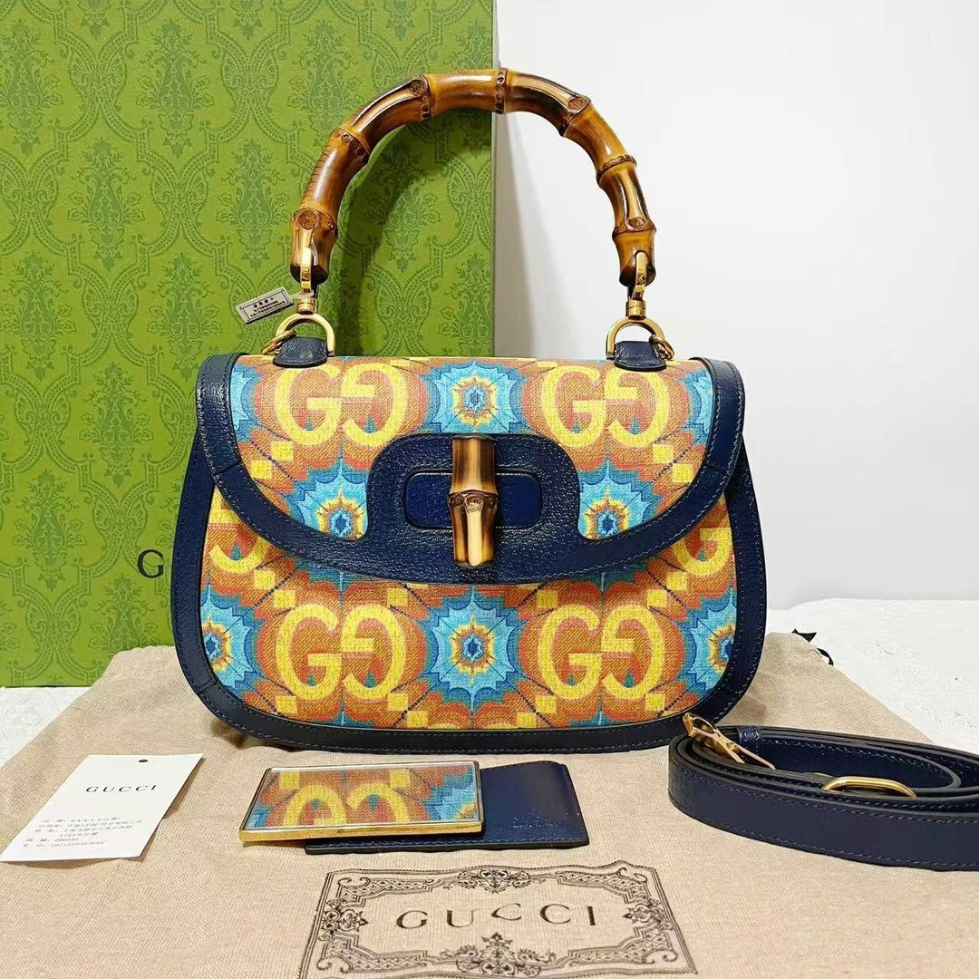 胖虎佳佳/古驰/95新/公价0/箱包/斜挎包/31B2508090075