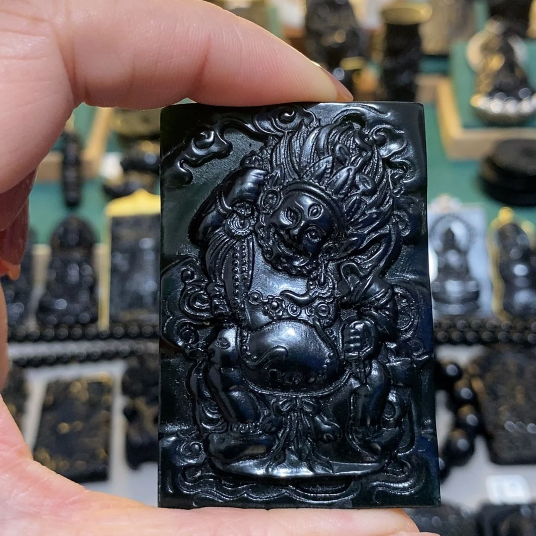 蛇纹石玉未镶嵌颈饰鑫****赁