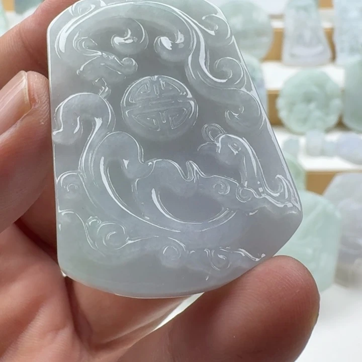 翡翠未镶嵌颈饰天然缅甸A货翡翠