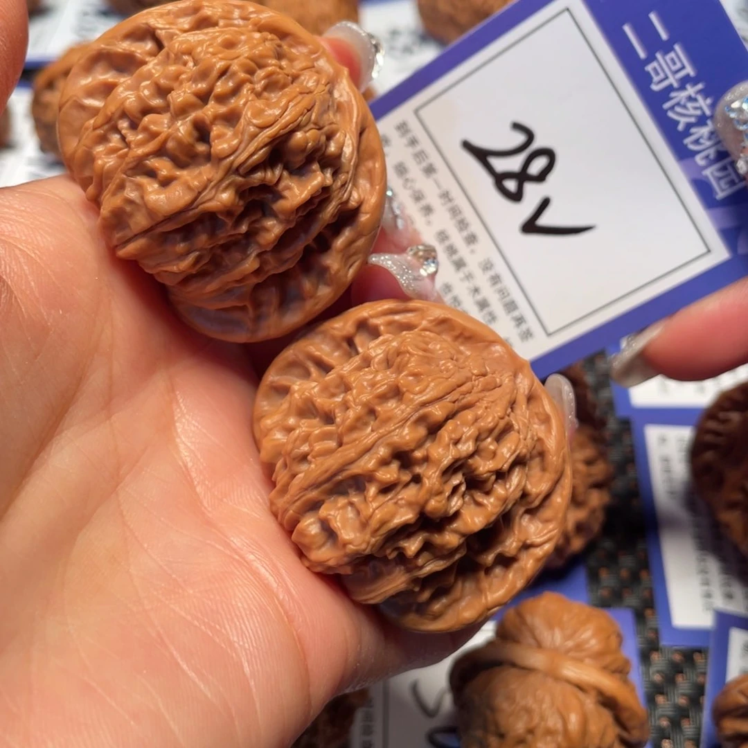 文玩核桃把件28号4.4楼