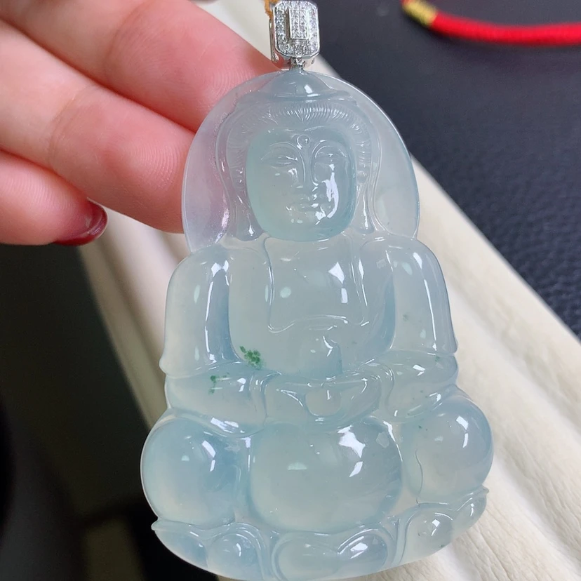 【闪购商品】翡翠18K金镶嵌颈饰观音