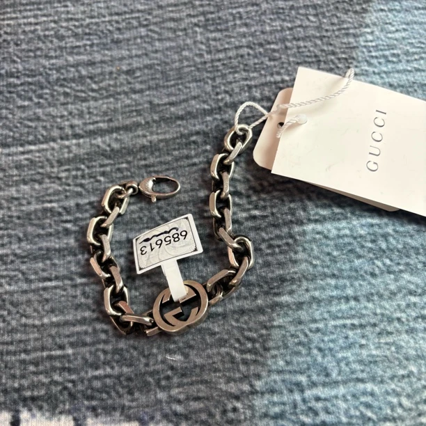 未使用 GUCCI/古驰 古驰银色双G配饰