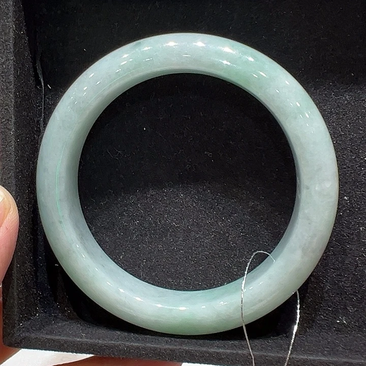 翡翠未镶嵌手镯翡翠手镯