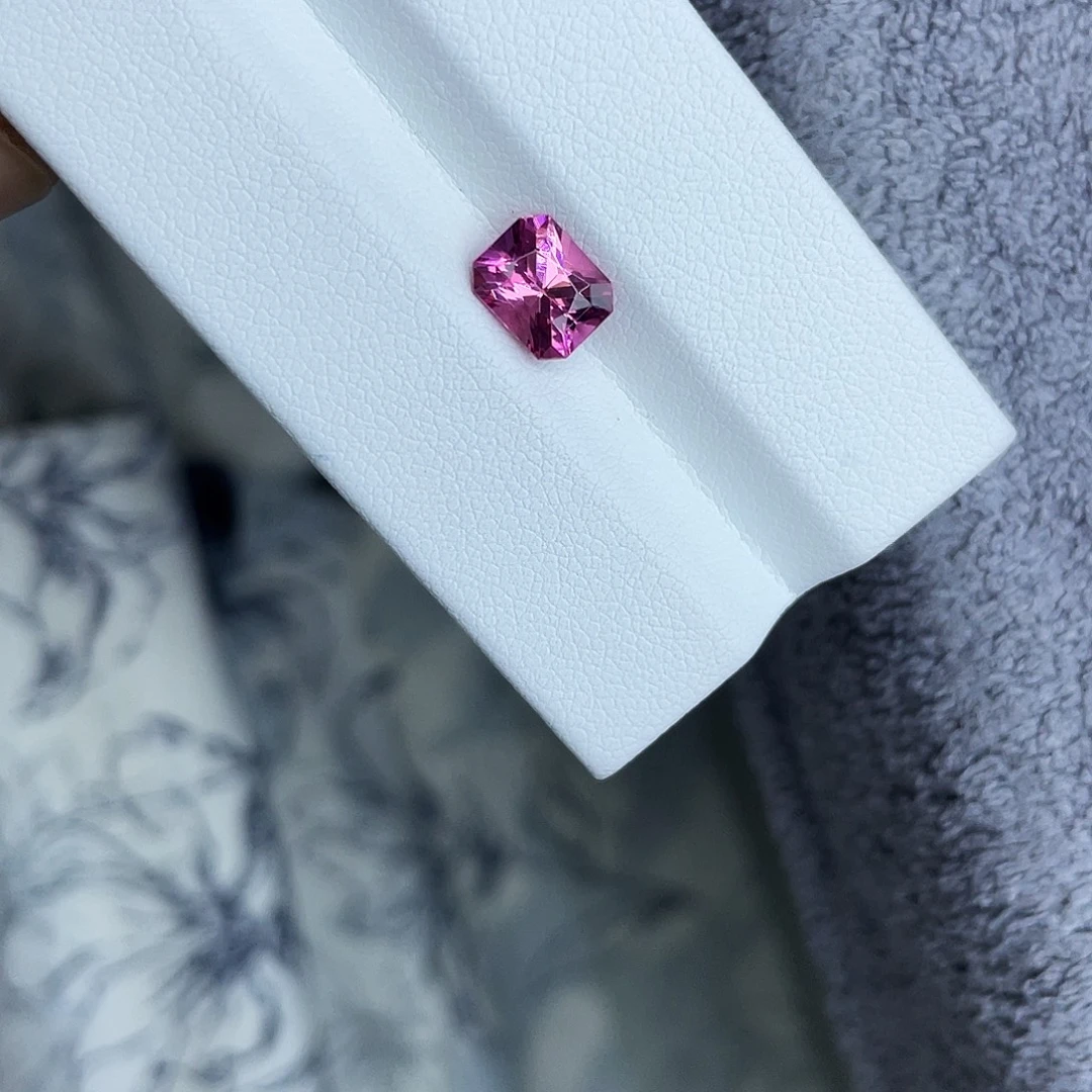 裸石未镶嵌碧玺1.31Ct