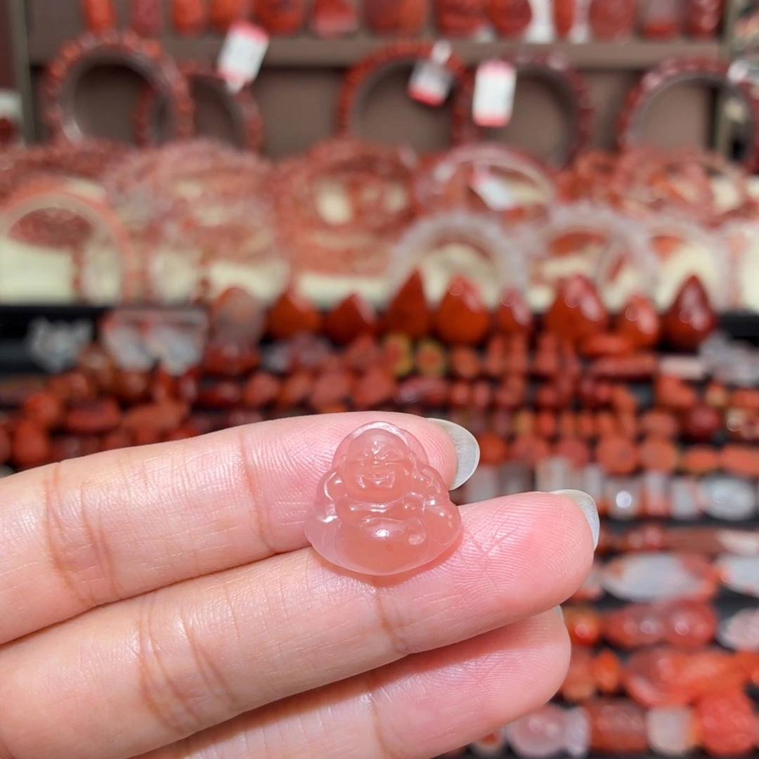 南红玛瑙未镶嵌颈饰佛公