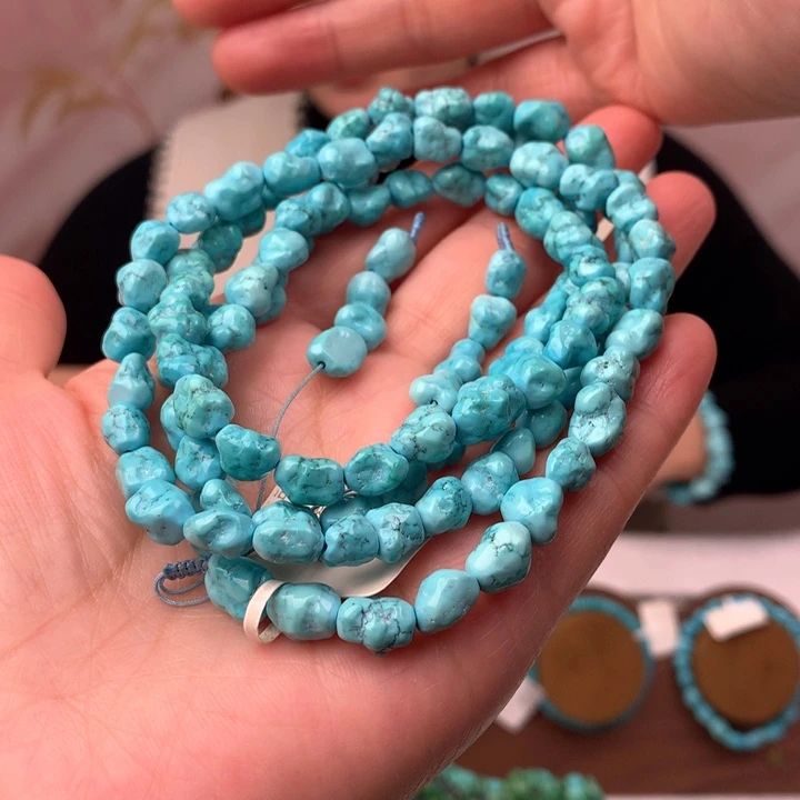 绿松石未镶嵌原矿