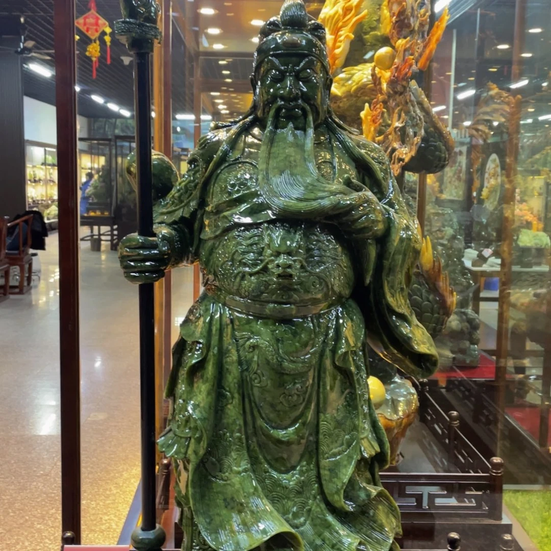 蛇纹石玉未镶嵌摆件