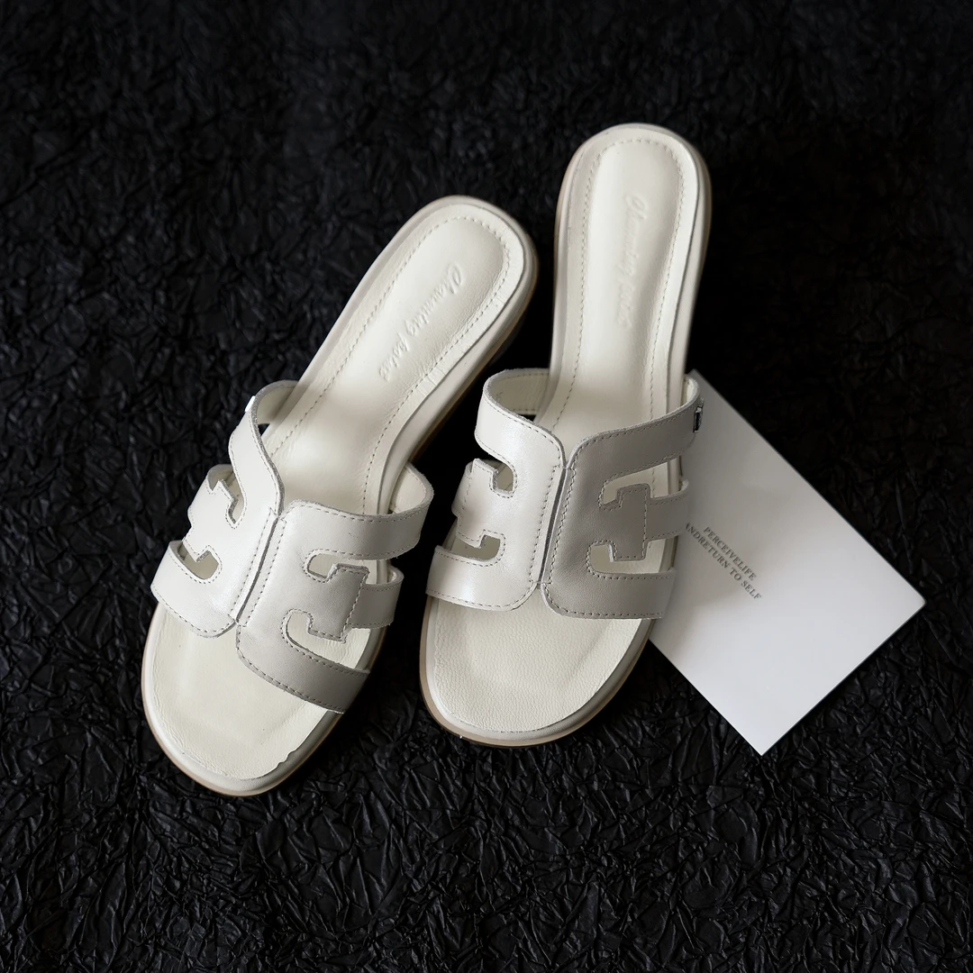 跟高4.5cm/2cm/34-39/纯色圆头凉鞋方圆头女套筒时装凉鞋