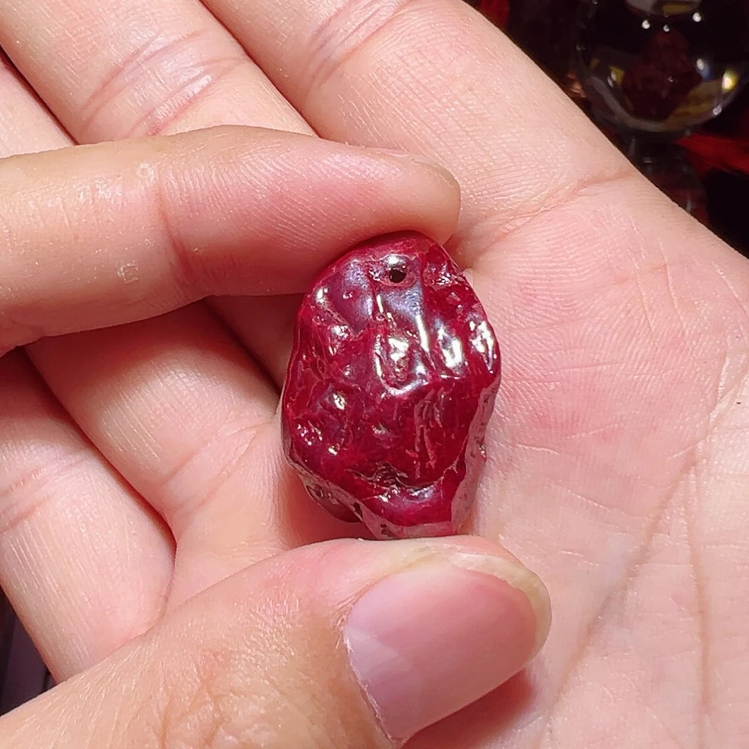 天然辰砂天然朱砂吊坠20g
