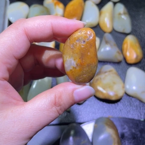 和田玉（子料）未镶嵌颈饰