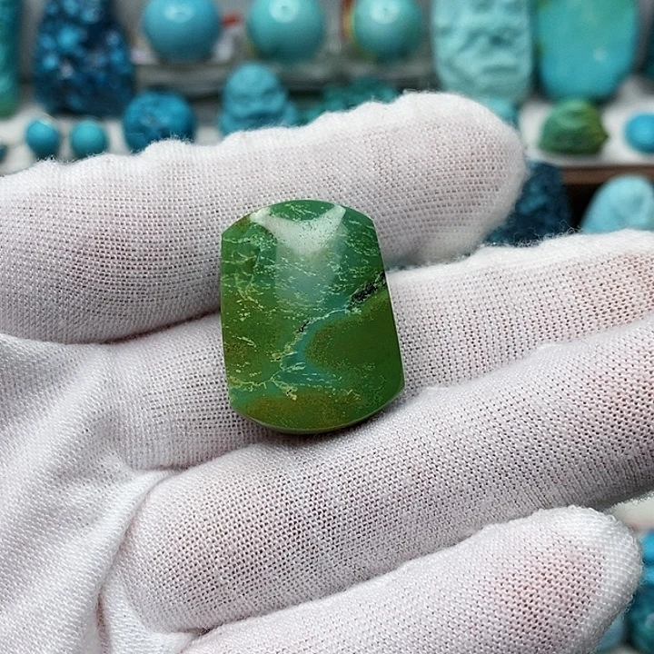 绿松石未镶嵌天然原矿 地大质检