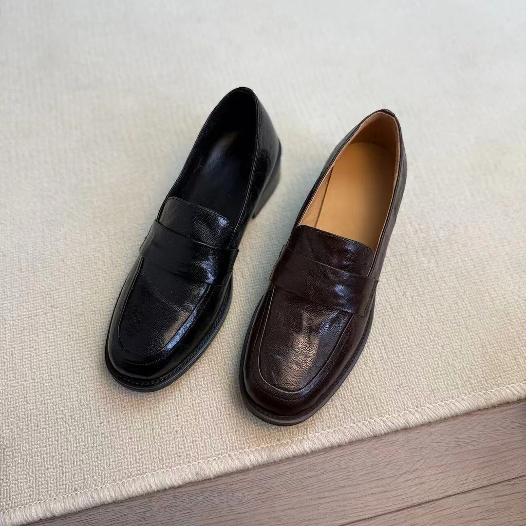 六也「正装皮鞋」英伦风真皮简约气质低跟软底百搭通勤乐福鞋L777